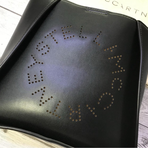 Stella McCartney logo mini crossbody bag. - Picture 4 of 6